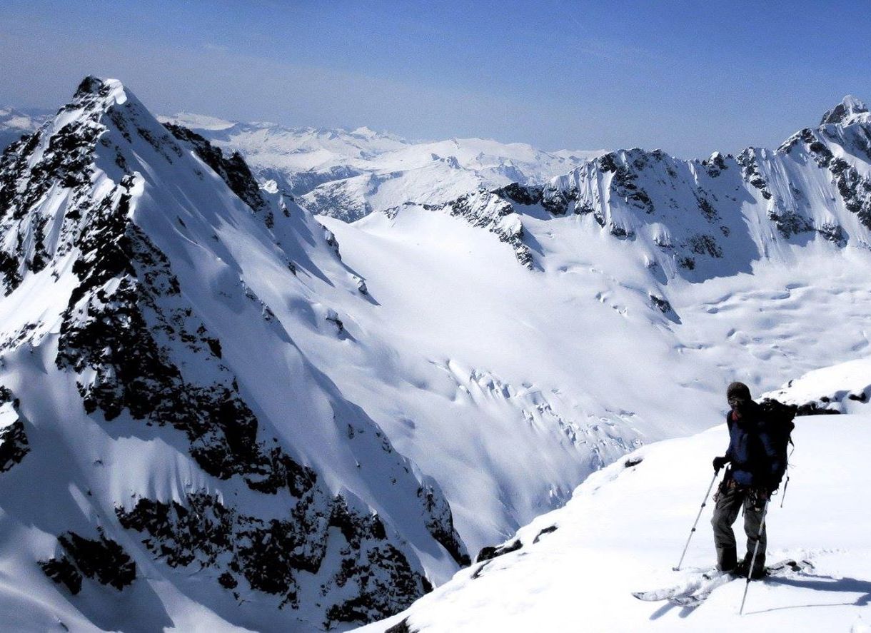 Tantalus Ski Mountaineering - 3 nights 4 days
